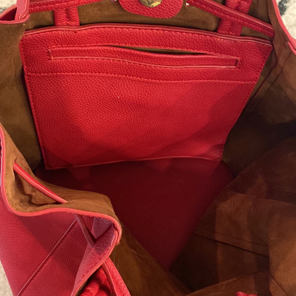 Red Drawstring Handbag - Picture 4 of 7